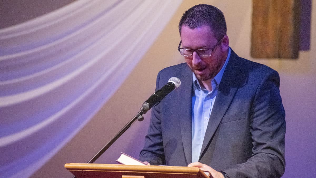Ryan Day speaks at Wrightsdale Baptist Church