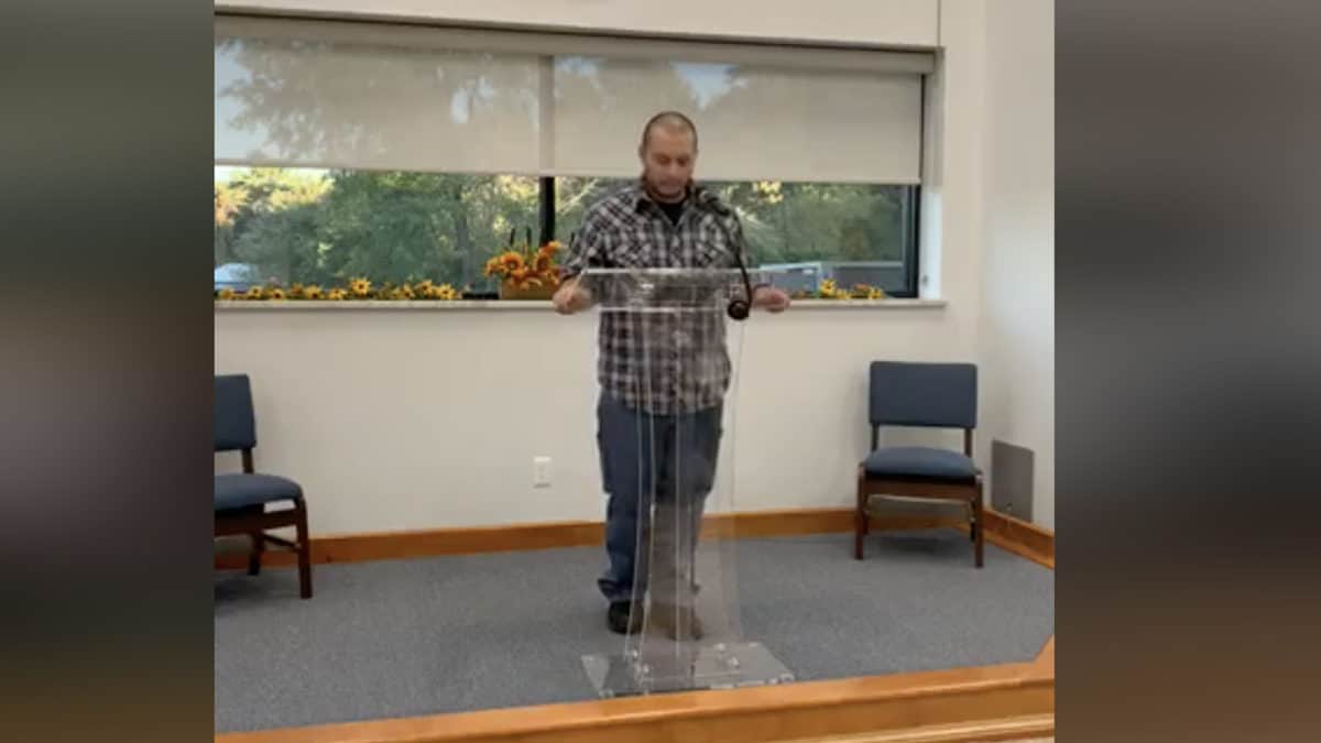 Chris McIntyre preaches