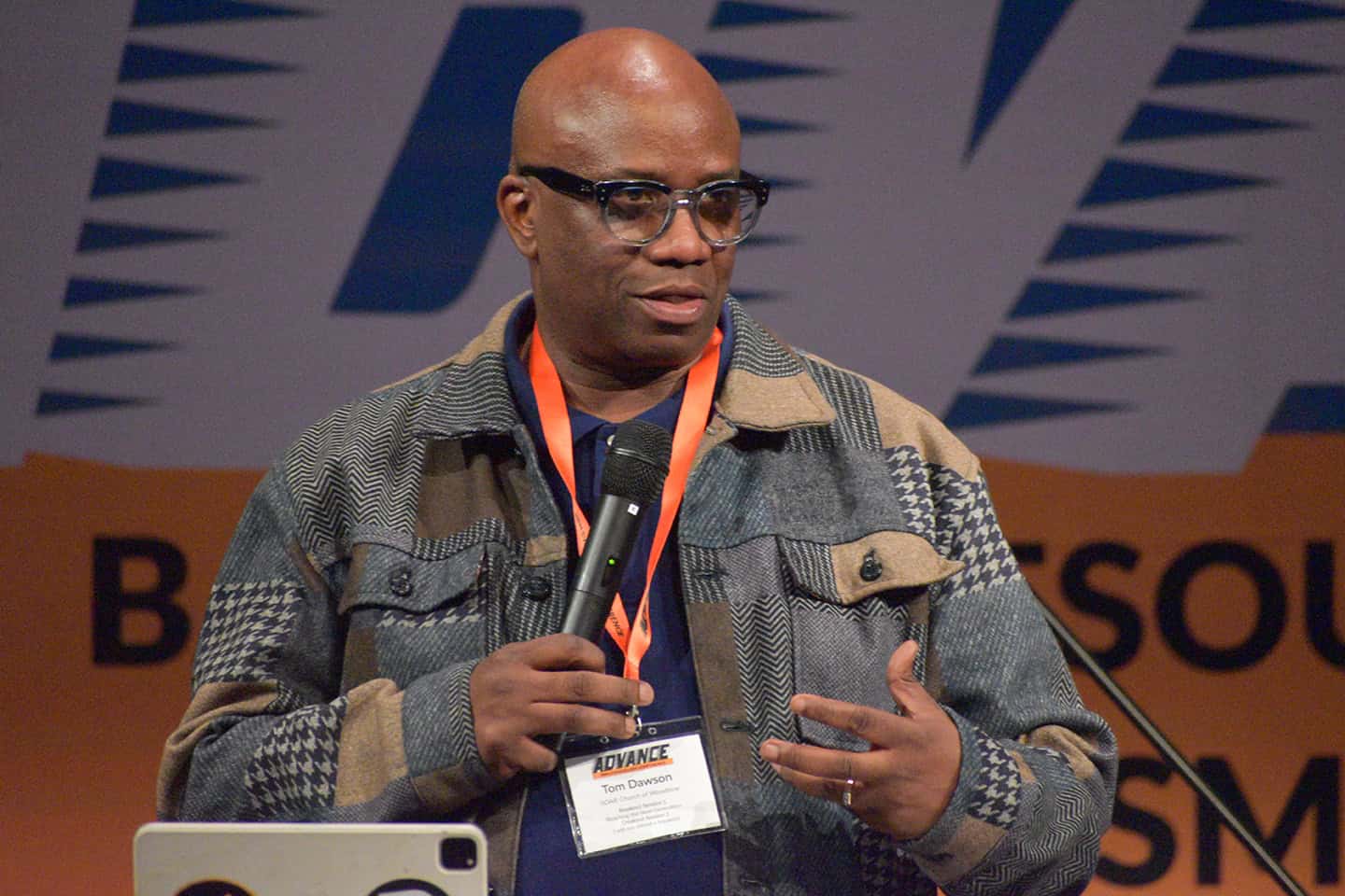 Pastor Tom Dawson